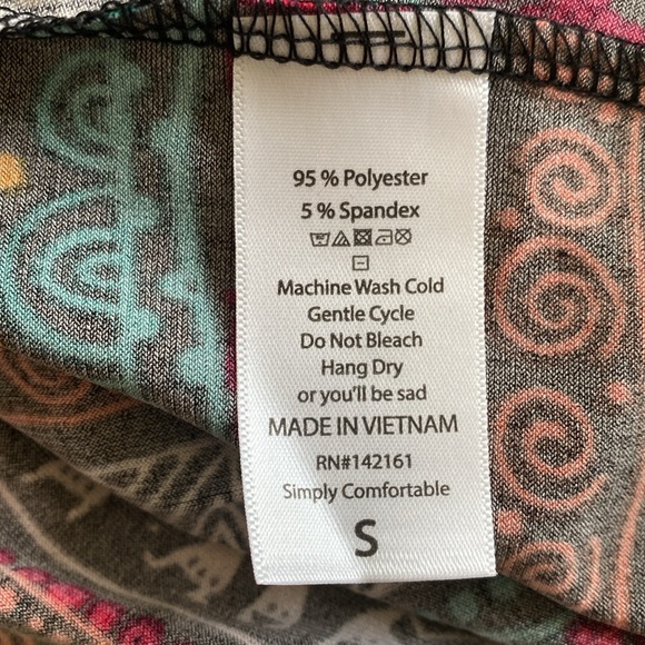 LuLaRoe “IRMA” HIGH-LOW TUNIC OVERSIZED TOP SIZE SMALL 🌟NWT🌟 - Picture 10 of 12